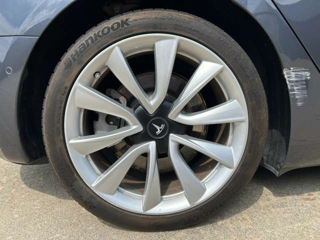 صورة مصغرة 21 لـ 2020 Tesla MODEL 3