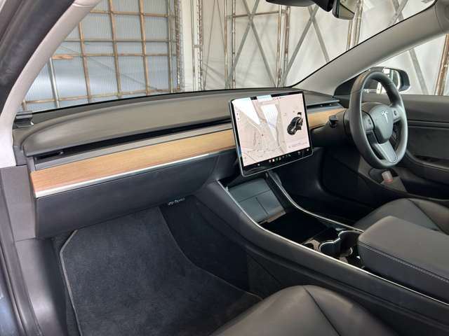 صورة مصغرة 34 لـ 2020 Tesla MODEL 3
