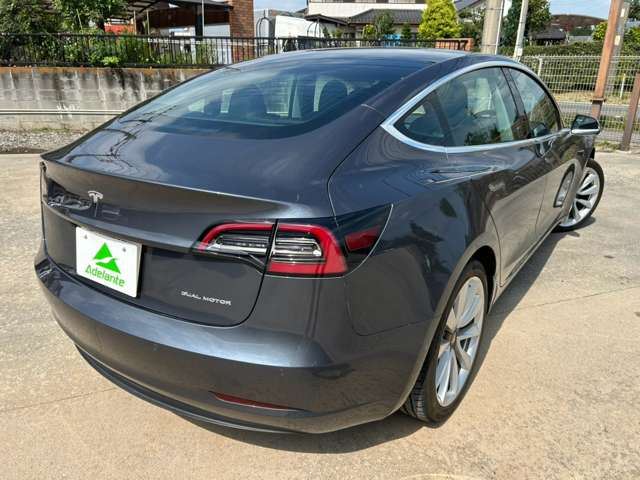 صورة مصغرة 47 لـ 2020 Tesla MODEL 3