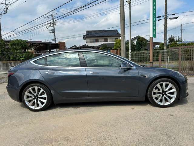 صورة مصغرة 55 لـ 2020 Tesla MODEL 3