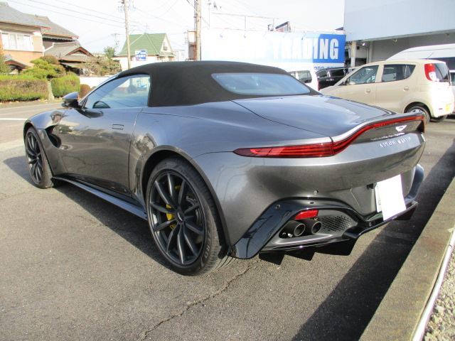 صورة مصغرة 15 لـ 2022 Aston Martin V8 VANTAGE ROADSTER