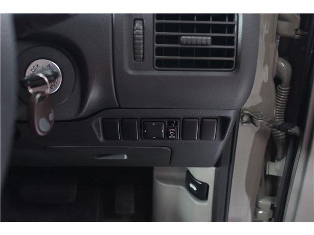 2003 Nissan X-TRAIL 缩略图 22