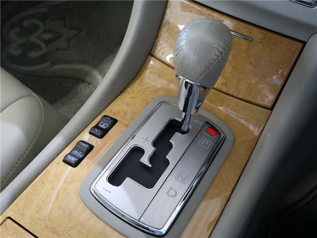 صورة مصغرة 27 لـ 2001 Nissan CIMA