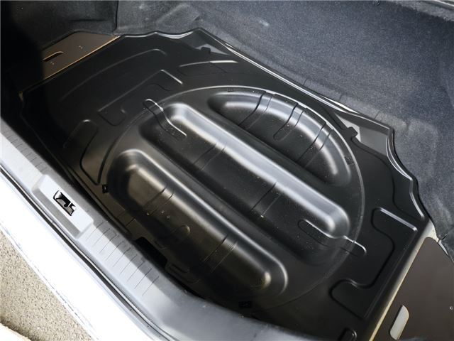 صورة مصغرة 31 لـ 2001 Nissan CIMA