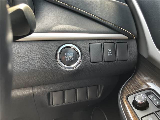 2016 Toyota HARRIER 缩略图 16