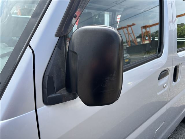 صورة مصغرة 15 لـ 2012 Nissan NV100CLIPPER RIO