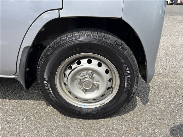 صورة مصغرة 17 لـ 2012 Nissan NV100CLIPPER RIO
