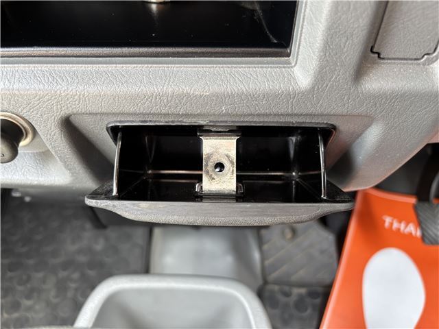 صورة مصغرة 40 لـ 2012 Nissan NV100CLIPPER RIO