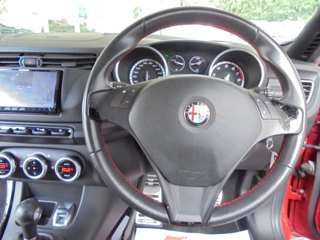 صورة مصغرة 32 لـ 2012 ALFA Romeo GIULIETTA