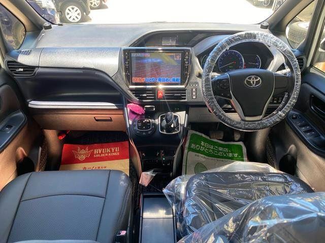 2014 Toyota NOAH — фото 3