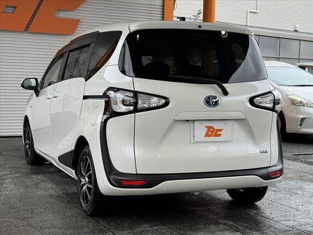 2016 Toyota SIENTA — миниатюра 15