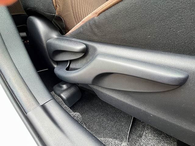 2012 Toyota AQUA 缩略图 17