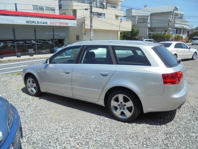 صورة مصغرة 20 لـ 2006 AUDI A4 AVANT