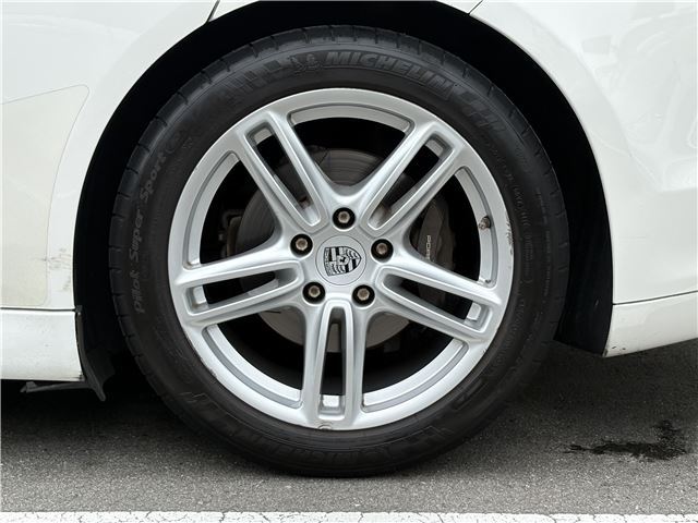 صورة مصغرة 12 لـ 2011 Porsche PANAMERA