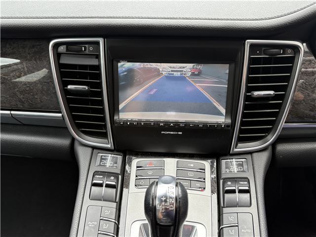صورة مصغرة 21 لـ 2011 Porsche PANAMERA