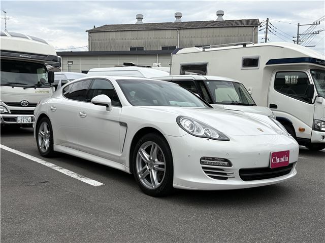 صورة 5 لـ 2011 Porsche PANAMERA