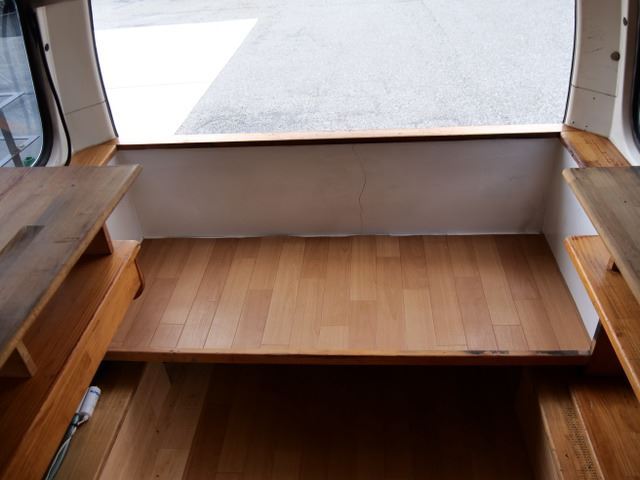 2001 Nissan CARAVAN 缩略图 68