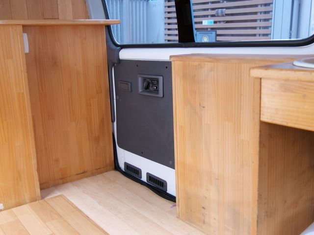 2001 Nissan CARAVAN 缩略图 75