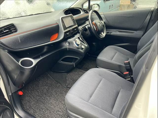 2016 Toyota SIENTA — миниатюра 15