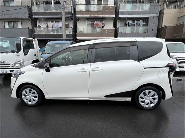 2016 Toyota SIENTA — фото 7