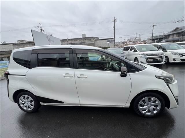 2016 Toyota SIENTA — фото 6