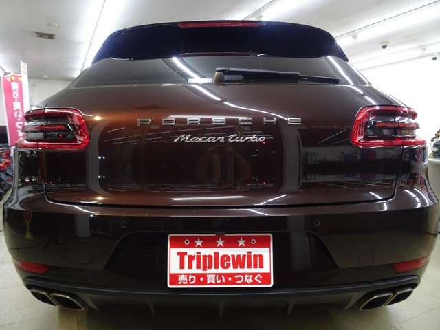 2016 Porsche MACAN — миниатюра 38