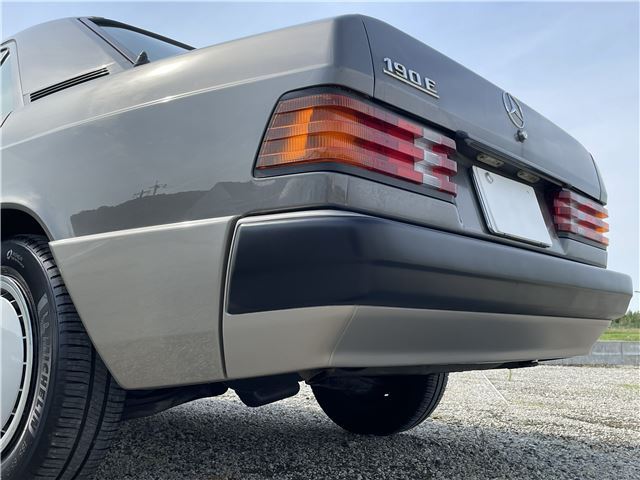 صورة مصغرة 15 لـ 1989 Mercedes-BENZ 190