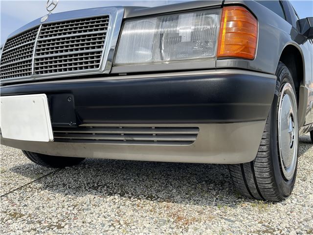 صورة مصغرة 26 لـ 1989 Mercedes-BENZ 190