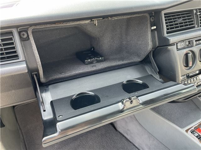 صورة مصغرة 44 لـ 1989 Mercedes-BENZ 190