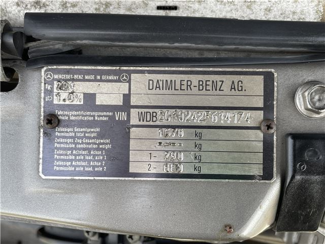 صورة مصغرة 70 لـ 1989 Mercedes-BENZ 190