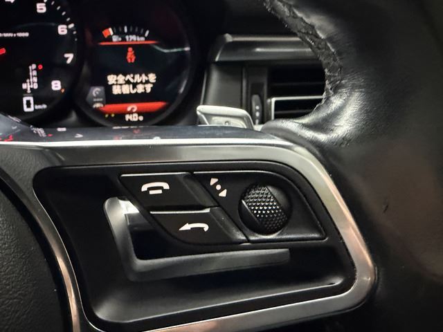 2019 Porsche MACAN — миниатюра 14