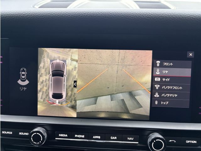 2019 Porsche MACAN photo 8