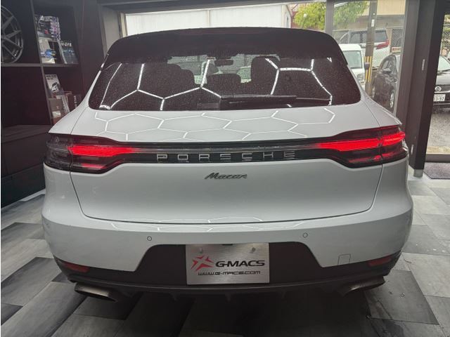 2019 Porsche MACAN photo 5