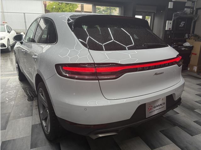 2019 Porsche MACAN photo 4