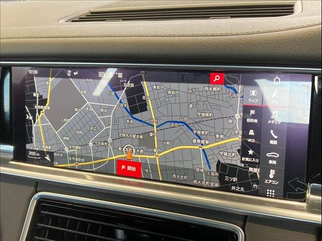 صورة 3 لـ 2018 Porsche PANAMERA