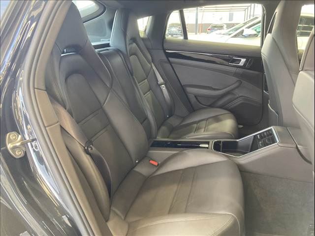 صورة مصغرة 12 لـ 2018 Porsche PANAMERA