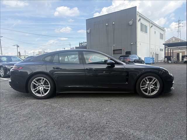 صورة مصغرة 18 لـ 2018 Porsche PANAMERA
