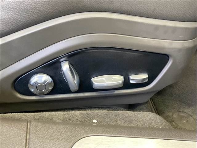 صورة 9 لـ 2018 Porsche PANAMERA