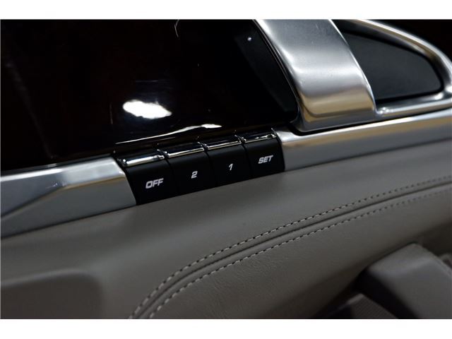 صورة مصغرة 22 لـ 2010 Porsche PANAMERA