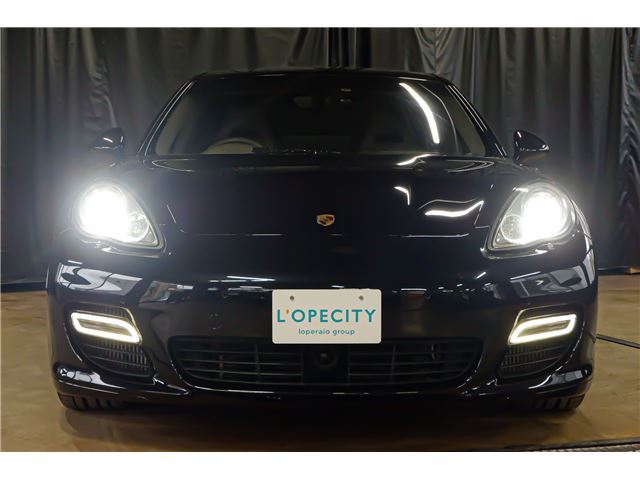 صورة مصغرة 27 لـ 2010 Porsche PANAMERA
