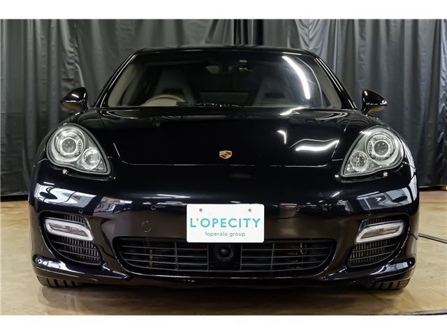 صورة مصغرة 28 لـ 2010 Porsche PANAMERA
