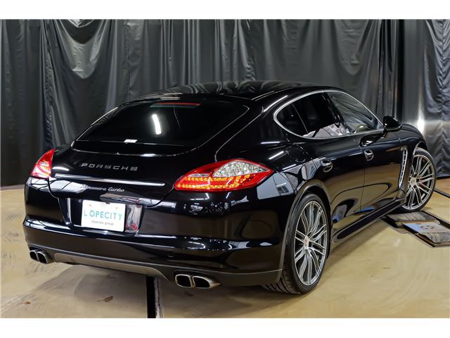 صورة مصغرة 30 لـ 2010 Porsche PANAMERA