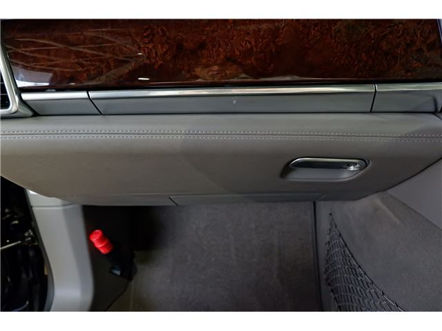 صورة مصغرة 50 لـ 2010 Porsche PANAMERA