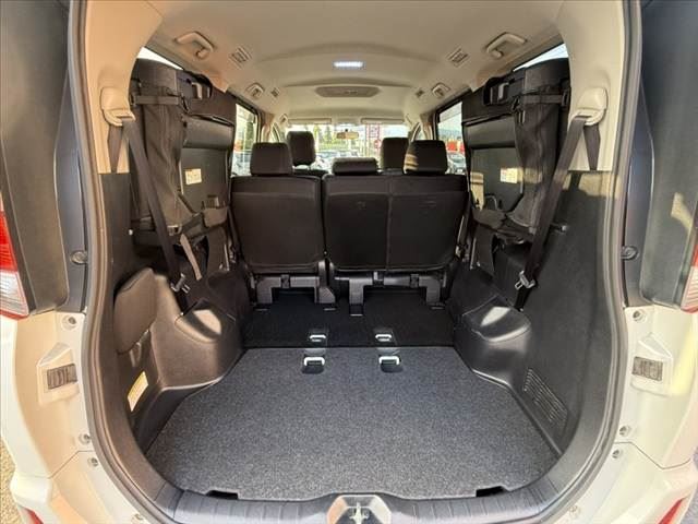 2014 Toyota NOAH 缩略图 20