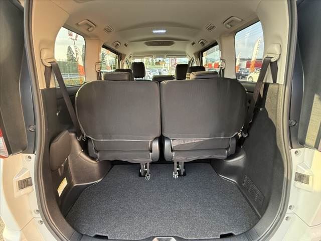 2014 Toyota NOAH 缩略图 21