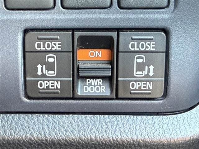 2014 Toyota NOAH 缩略图 29