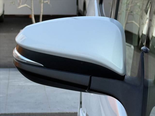 2014 Toyota NOAH 缩略图 40