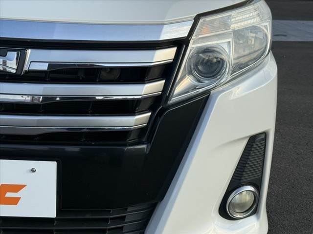 2014 Toyota NOAH 缩略图 43