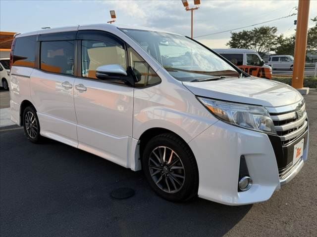 2014 Toyota NOAH — фото 10