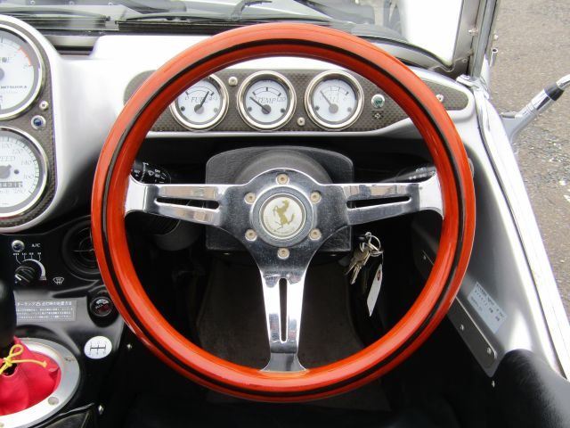 2006 Aston Martin VANTAGE — миниатюра 27